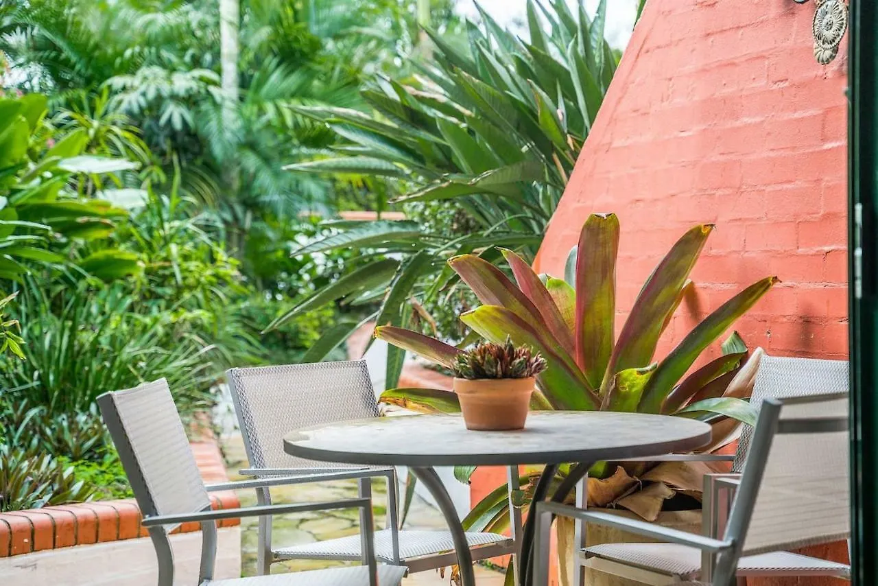 Mata Hari Apartment Byron Bay Australia